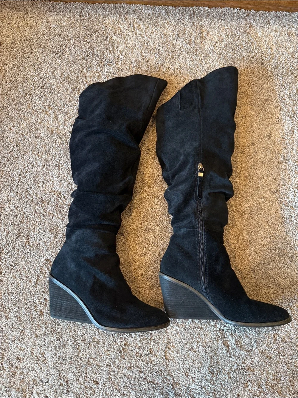 Black Suede Knee-High Women's Boots - Classic Slouchy Style